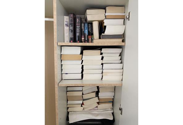 6 verhuisdozen met boeken  - IMG_6266