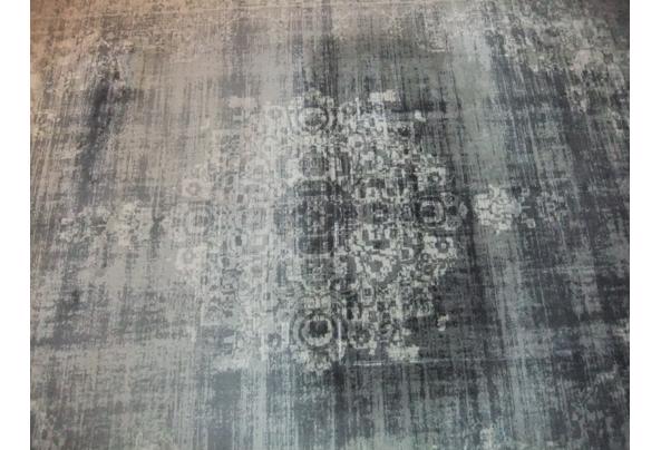Vloerkleed Cool vintage grijs (gratis af te halen) - DSCF6063_637844085924188970