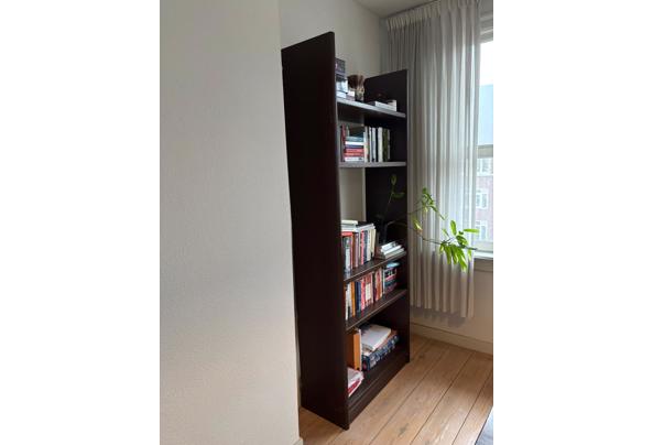 Massief houten boekenkast - IMG_3447