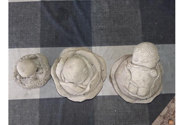 3 'Baby'/foetus beeldjes - 17534403615954989783000166851634
