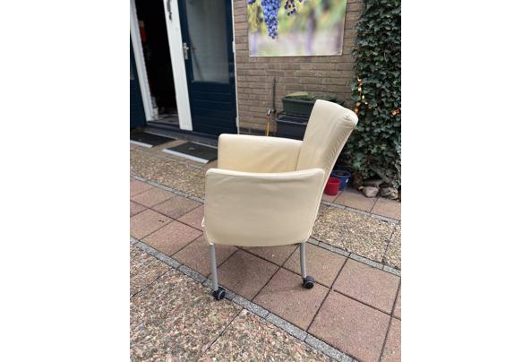 4x Eetkamerstoelen met wieltjes - IMG_6049