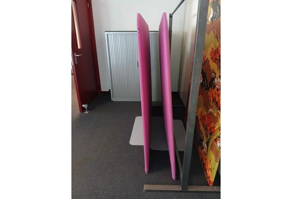 Geluiddempende schot en kledingrek - IMG-20250624-WA0008