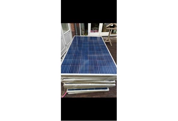 18 zonnepanelen - IMG_2293 18 zonnepanelen - IMG_2293