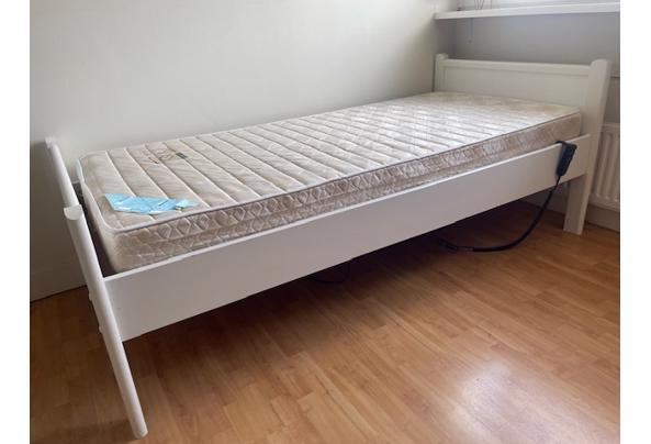 1 persoons bed, elektrische bodem en matras - bed-90x200-1