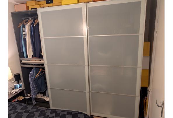 Pax Garderobe kasten - PXL_20260409_051614483-MP Pax Garderobe kasten - PXL_20260409_051614483-MP