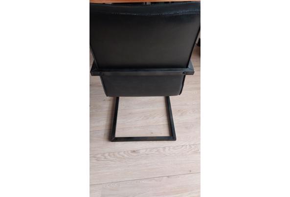 Industriële eetkamer stoelen  - 20251021_123222