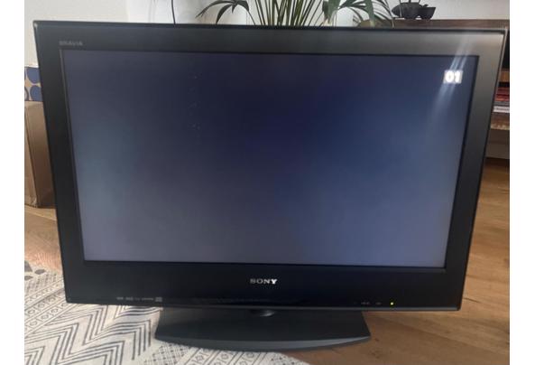 Sony Bravia LCD tv 32 inch - 92de02e8-9a93-4d74-a89f-e4e744ccc6ee