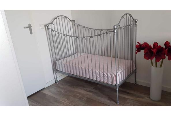 Smeedijzeren ledikant 60X120 cm - A2F9425B-7D25-4F17-BA0F-69B272B7E910