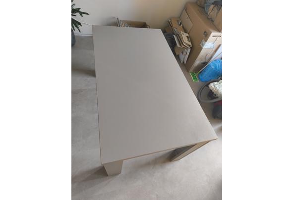 Grijze eettafel - IMG_20250715_210206628