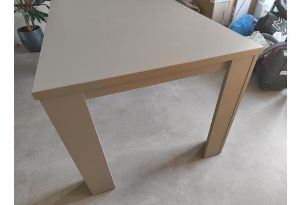 Grijze eettafel - IMG_20250715_210210287