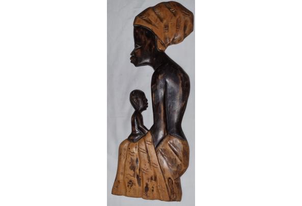 Antiek gesneden kunstobject uit West-Afrika - 20210322_025853