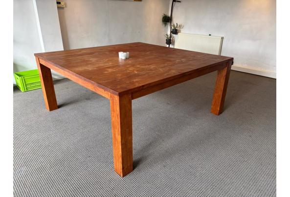 Mooie teakhouten tafel 160x160 - b7d0df68-0750-41bb-8edb-51bcf41163fa