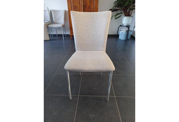 4 eetkamerstoelen, zilvergrijs - 20250811_092813