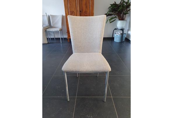 4 eetkamerstoelen, zilvergrijs - 20250811_092815