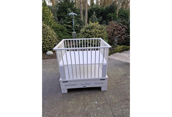 In hoogte verstelbare box met lade - 20260308_174421