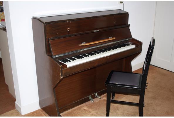 Barpiano om op te leren spelen incl. verstelbare pianostoel - IMG_5314