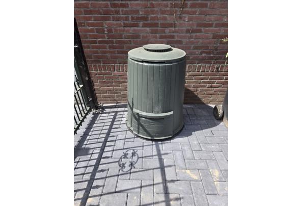 Compost ton - 82127c0e-d41e-4f67-905a-c2d62e404378
