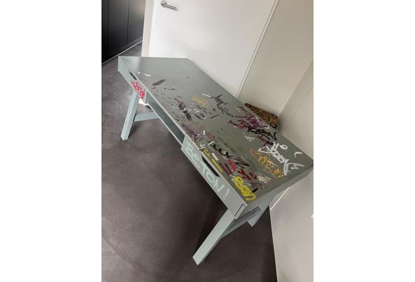 Bureau IKEA heeft een verfje nodig - IMG_3073