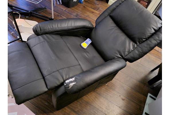 vidaXL Massage Fauteuil van kunstleer zwart - 9cf5e8ef-0dd7-47cb-835a-68f79d9dcb6f