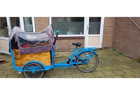 Mooie blauwe bakfiets - 20201029_133731_HDR_637398596533002253