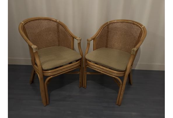 2 stoelen, soort rotan, lekker zitcomfort. - IMG_1866