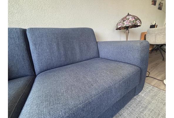 3-zitsbank en 2 losse stoelen in goede staat - d-
