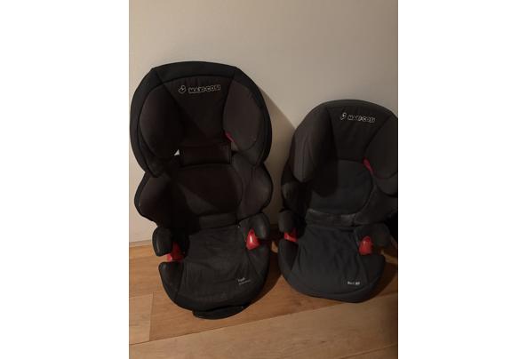 Autostoelen 4-12 jaar zwart - IMG_2737