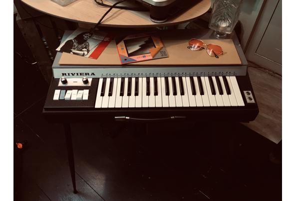 Mijn analoge hart op zoek naar analoge/digitale muziek apparatuur e.d. (defect/werkend).Bijv keyboard/tape/cassette rec./drumcomputer/synthesizer(hobby/reparatie/verzameling)) - IMG_0473