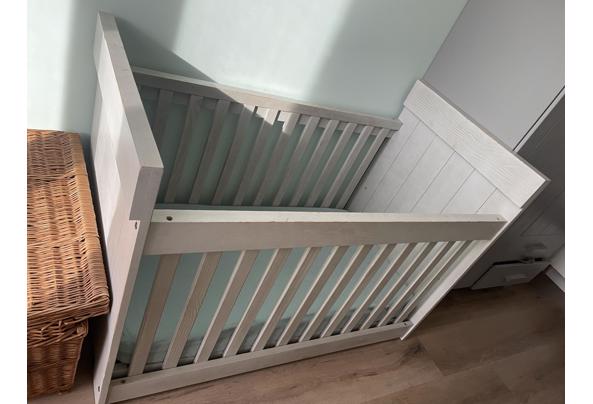 Baby ledikant - 00AAD4A2-767F-411F-8905-D4D185E47CCE