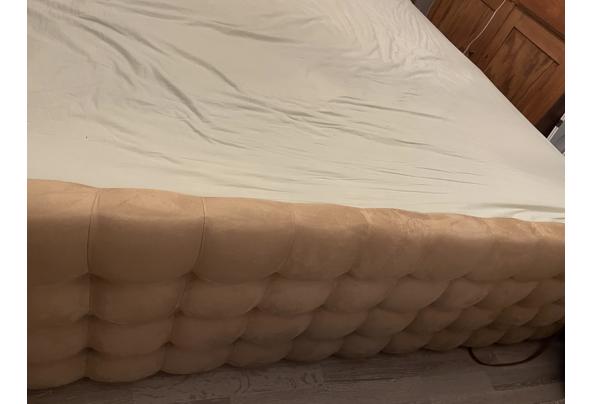 Boxspring 180X200 met hoofdbord  - IMG_0377