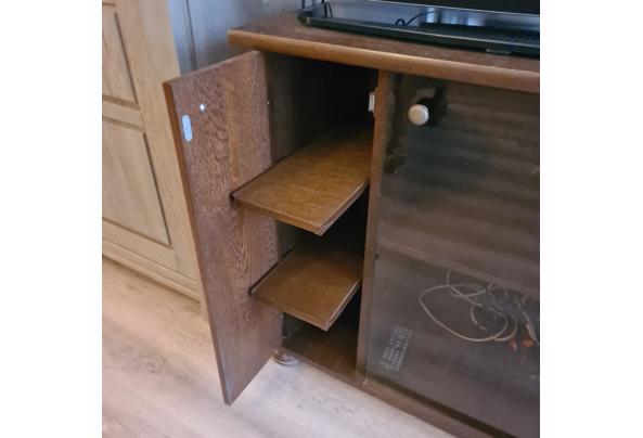 Klein kastje / dressoir met glazen deur - 20251112_084208