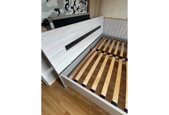 2 persoons bed 160 x200 - motion_photo_8501733315673519575
