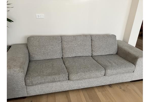 Grijze bank 3 personen - IMG_2894