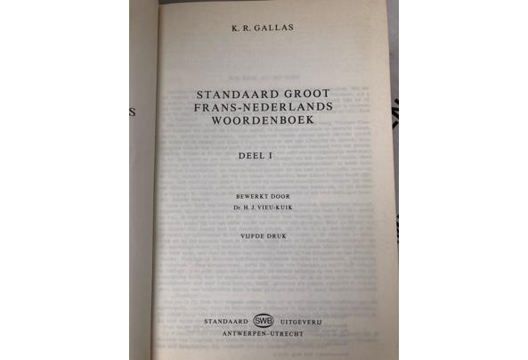 FRANS-NEDERLANDS / NEDERLANDS-FRANS WOORDENBOEK in Amstelveen - Boeken