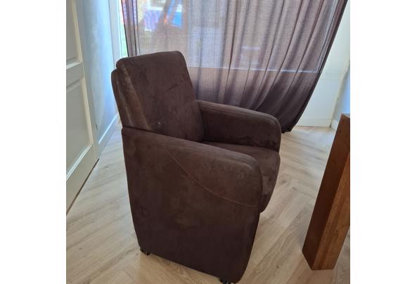 Eettafel stoelen - 20250805_090335