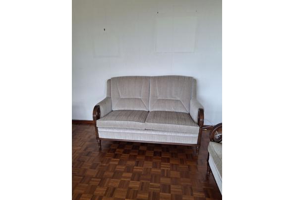 Bank met 2 stoelen in zeer goede staat - 20250628_115237