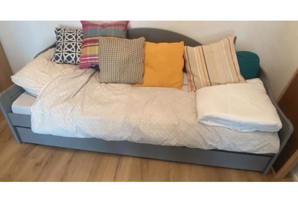 Grijze bedbank met opberglade, gedemonteerd - IMG_2765