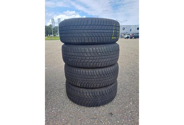 Set van 4 winterbanden Continental uit 2023 205/55/17 - 20250908_154300