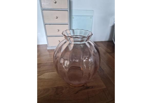 Rosekleurige glazen fruitschaal met bijpassende vaas - 17871468822537090250625773304042