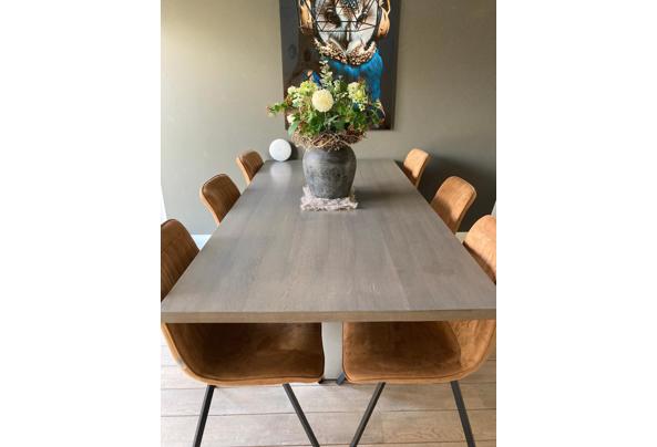 Eettafel ( 2.00 x 1.00 ) en bijpassende salontafel - 2
