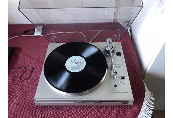Platenspeler Philips - 4E7745BA-BC31-419A-8BAA-5CDB4F58639D