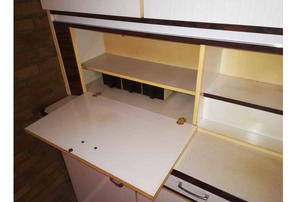 Retro/vintage keuken kast - WhatsApp-Image-2021-06-24-at-09-59-41