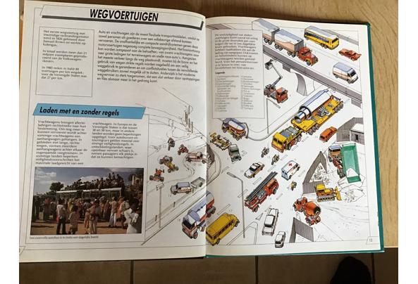 Boeken ; Onze Wereld Vandaag ; 16 Prachtige boeken, leerzaam - IMG_2879_637749175438398188