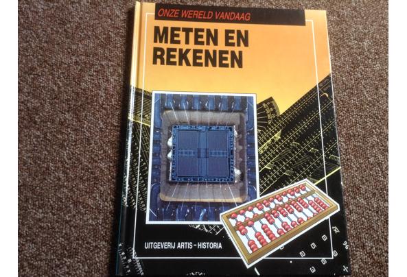Boeken ; Onze Wereld Vandaag ; 16 Prachtige boeken, leerzaam - IMG_7024_637513961053442493