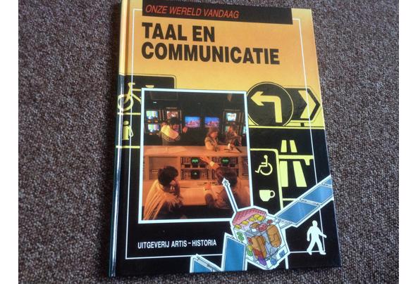 Boeken ; Onze Wereld Vandaag ; 16 Prachtige boeken, leerzaam - IMG_7030_637513961559641332