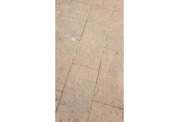 Tuintegels 60x30x6 en 3 bandjes 100x15x4,5 - 20230903_145709