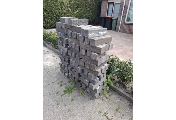 Tegels: gratis af te halen min. 50m2 + 20m2 - WhatsApp-Image-2025-05-07-at-15-18-40