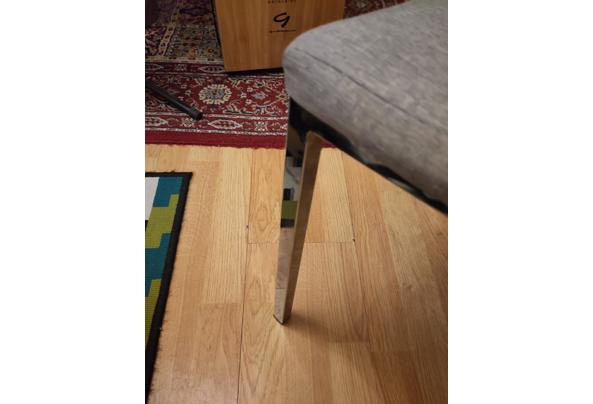 Lichtgrijze (eettafel)stoelen - IMG_20251117_230611