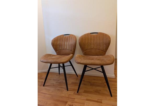 2 Cognac kleur eettafel stoelen - PXL_20260718_075853846