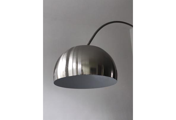 Booglamp merk Zuiver - 49636CF0-3F36-443C-BB99-0BBAFDC38CFB